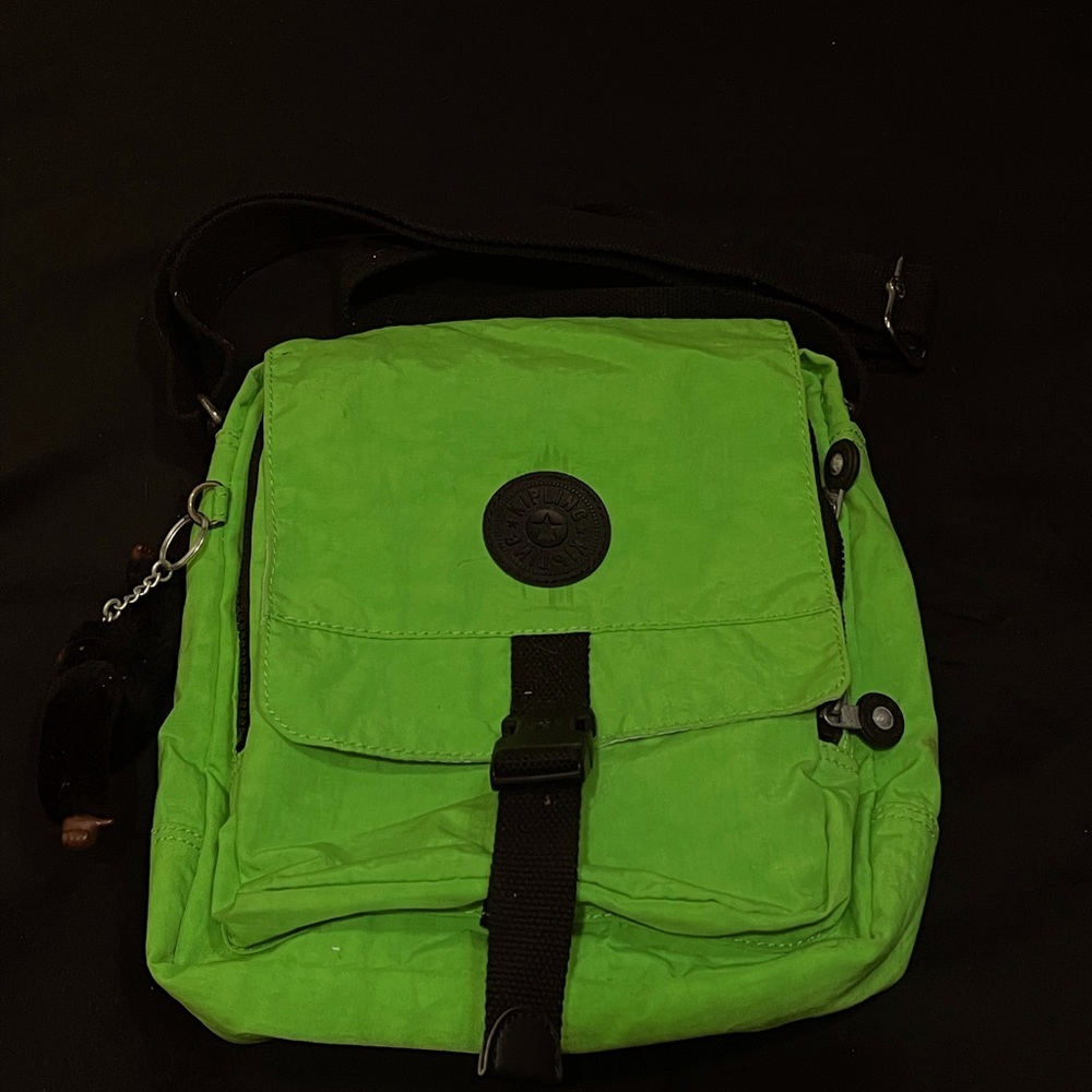 Kipling Crossbody W/ monkey